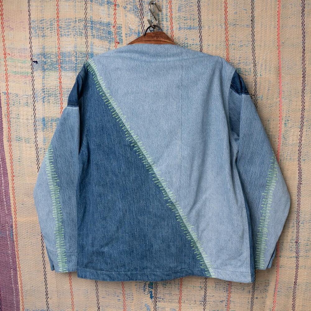 Custom upcycled carhartt detroit jacket - Picture 2 of 8